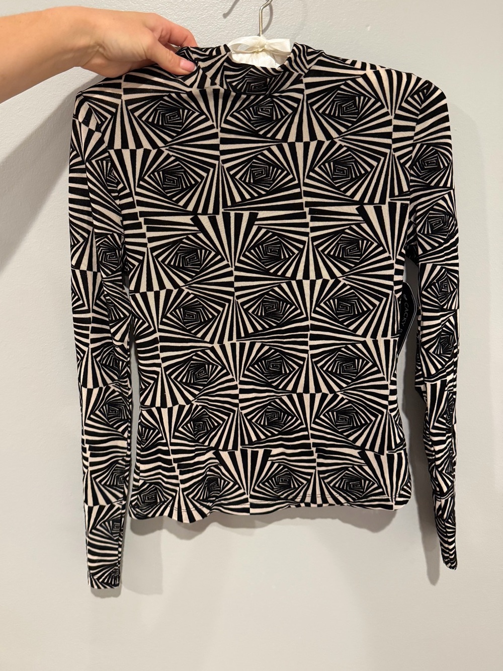Black & White Geometric Long Sleeve Mesh and velvet Top